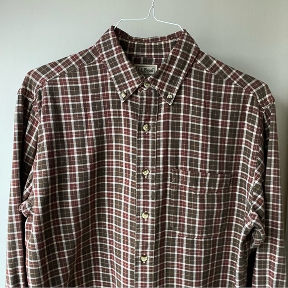 LL Bean cotton Shirt Size Medium Long ML brown plaid burgundy red Button Down - Picture 2 of 16